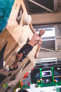 Manuel Cornu champion escalade debloc